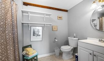 40 Web Ave 101, North Kingstown, RI 02852