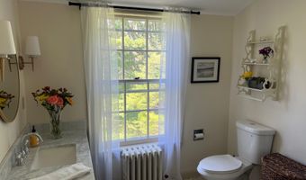 2 Lookout Point Rd, Bar Harbor, ME 04609