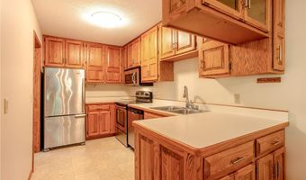 8567 Xenium Ln N, Maple Grove, MN 55369