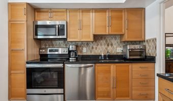 10707 MUIRFIELD Dr, Potomac, MD 20854