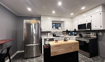 523 W 42ND St, Anniston, AL 36206