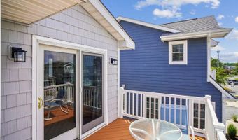 214 2ND St, Bethany Beach, DE 19930
