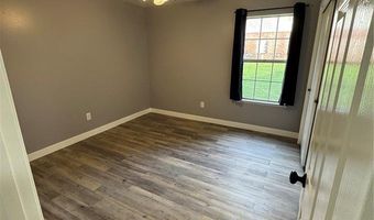 741 Ridgeside Dr A, Ballwin, MO 63021