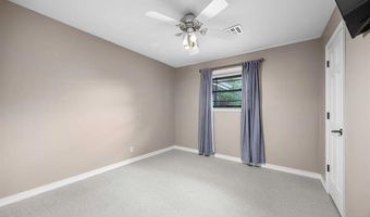 4700 Clearview Dr, Bartlesville, OK 74006