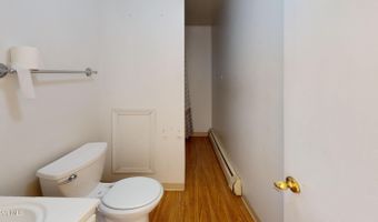 1019 18th Ave, Altoona, PA 16601