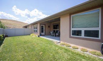 2951 Player Dr, Casper, WY 82601