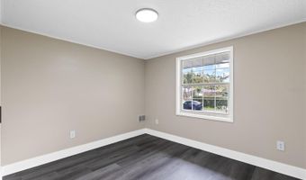 1130 CARLSON Dr, Orlando, FL 32804