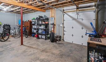 186 Pipers Creek Trl, Ararat, NC 27007