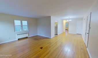 31 Parkwood St Apt 3, Albany, NY 12208