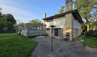 14 N Forrest Ave, Arlington Heights, IL 60004