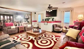 Spacious 4-Bedroom Home on 2.38 Acres with Country Charm, Ardmore, OK 73401
