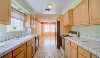 6348 Avenida La Costa NE, Albuquerque, NM 87109