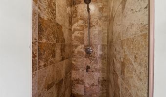 1325 N ONEIDA St, Appleton, WI 54911