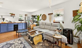 2026 Ashland Mine Rd, Ashland, OR 97520