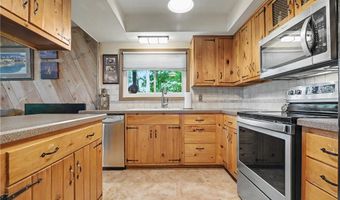 2216 N Medina Line Rd, Akron, OH 44333