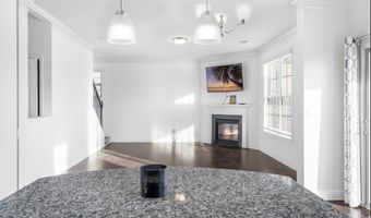 653 Highgarden Ln, Boiling Springs, SC 29316