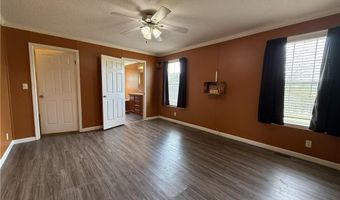 4053 Rice Dr, Asheboro, NC 27205