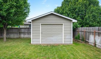 1822 E Autumn Cir, Goddard, KS 67052