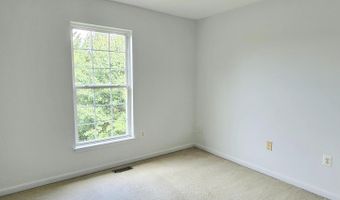 43806 TRAJANS COLUMN Ter, Ashburn, VA 20148