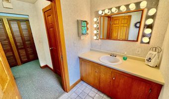 1045 Broadway, Bangor, ME 04401