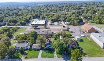 319 E 13th St, Ada, OK 74820