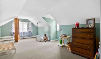 170 Brambley Ln, Bennington, VT 05201