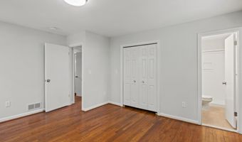 100 OAK Dr, Annapolis, MD 21403