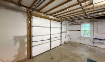 206 Meadow Ridge Dr, Bardstown, KY 40004