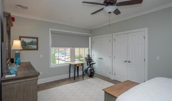 283 Broadway Ave, Newport, RI 02840