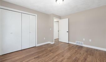29 Pepper Bush Trl, Narragansett, RI 02874
