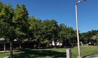 2699 Thornview St, Las Vegas, NV 89135