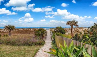 701 BEACH Ave 201, Atlantic Beach, FL 32233