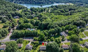46 Jeanette Rd, Danbury, CT 06811