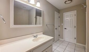 5874 Brookstone Walk NW, Acworth, GA 30101