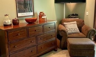 907 Chardonnay, Lewiston, MI 49756