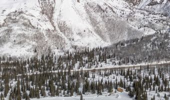 19948 W Glenn Hwy, Chickaloon, AK 99674