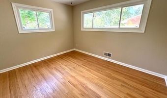 1720 Avondale Ave, Ann Arbor, MI 48103