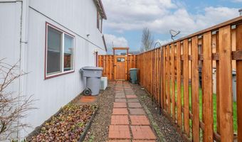 3052 30th Ave SE, Albany, OR 97322