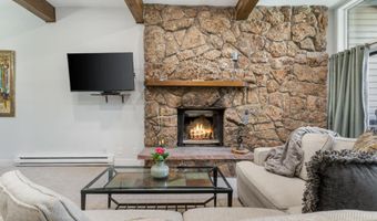 177 Lake St 12, Avon, CO 81620