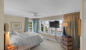 301 Old Causeway Rd, Atlantic Beach, NC 28512