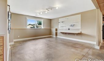 9035 Meadows Pointe Dr, Allendale, MI 49401