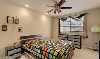 21245 Old Oak Rd, Alpine, CA 91901