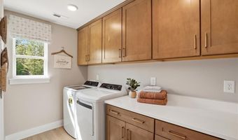 372 Conifer Ln, Ball Ground, GA 30107