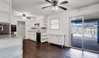 6207 Creek Crossing Rd, Alvarado, TX 76009