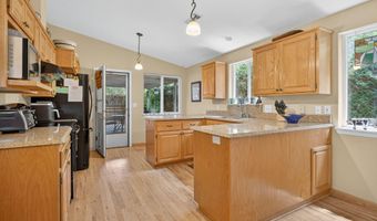 204 Patterson St, Ashland, OR 97520