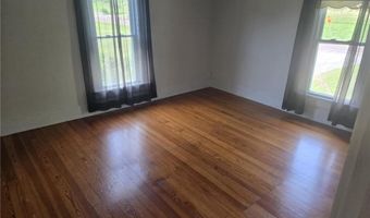 18916 166th St, Basehor, KS 66007