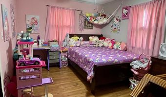 108 Southview Ave, Ava, MO 65608