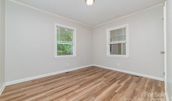 815 Wilbrown Cir, Charlotte, NC 28217