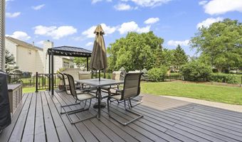 531 Brookside Ave, Algonquin, IL 60102