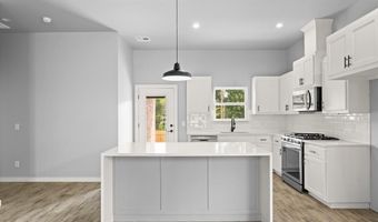 308 W 3rd St, Arcadia, OK 73007